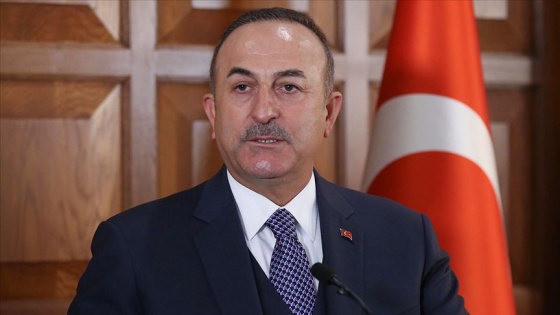 Bakan Çavuşoğlu'ndan Macron'a yanıt: Sözünün karşılığı yok