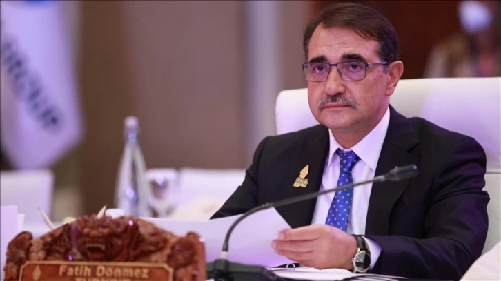 Bakan Dönmez'den Kazakistan'da enerji diplomasisi