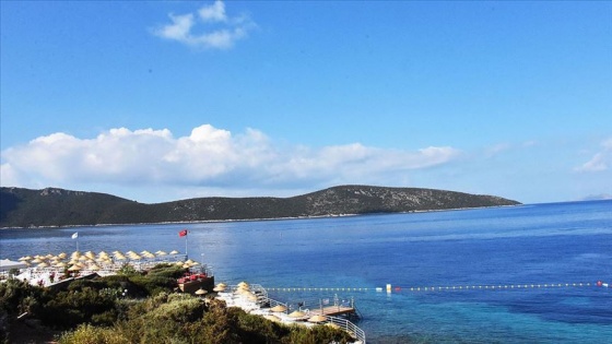 Bakan Ersoy'dan Antalya'da dünyaya örnek iki halk plajı müjdesi