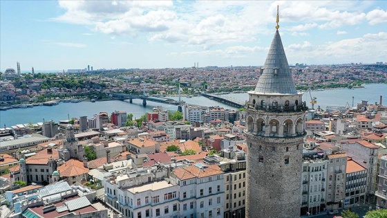 Bakan Ersoy: Galata Kulesi'nin bakımına kuşların göçme vaktine kadar ara veriyoruz