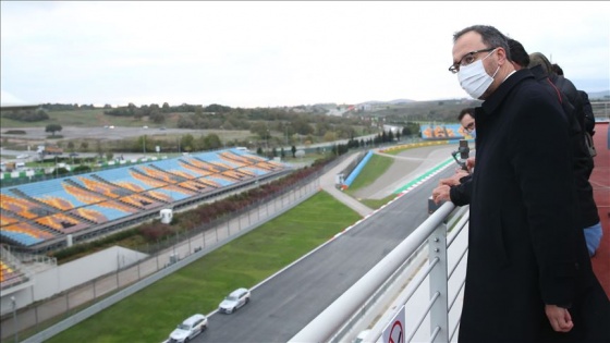 Bakan Kasapoğlu, İstanbul Park Pisti'nde incelemelerde bulundu