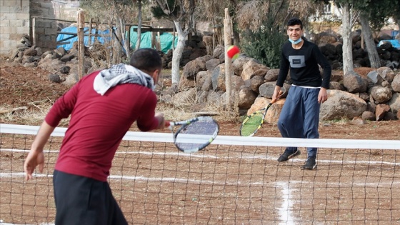 Bakan Kasapoğlu'nun tenis kortu sözü Viranşehir köylülerini sevindirdi