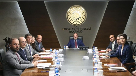 Bakan Mustafa Varank, EBRD Başkanı Suma Chakrabarti'yi kabul etti