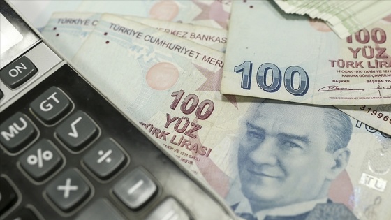 Bakan Pakdemirli, kuraklıktan zarar gören üreticilere 214 milyon lira ödeme yapıldığını bildirdi