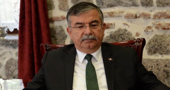 Bakan Yılmaz: '15 bin sözleşmeli öğretmen alacağız'