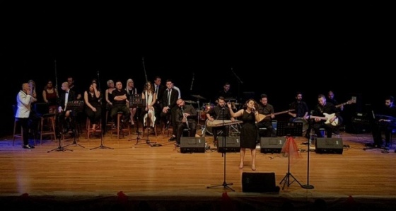 Bakırköy'de 'Sözden Nağmeye' şiir ve müzik gecesi düzenlendi