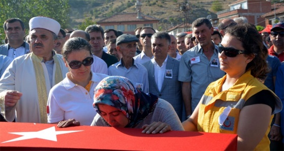 Balıkesir şehidine ağladı