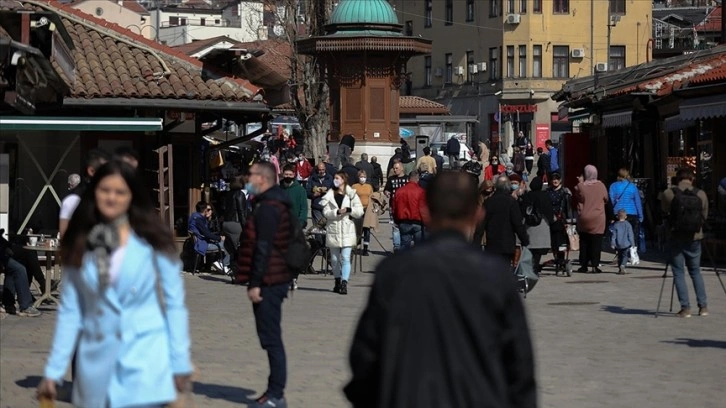 Balkanlar'da Kovid-19 bağlantılı ölüm sayısı artıyor