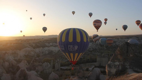 Balonlar Cumhuriyet Bayramı için havalandı