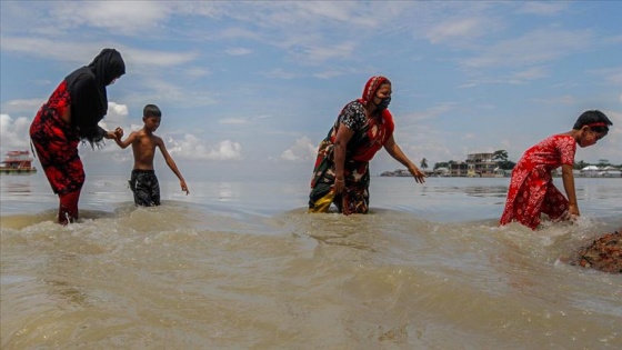 Bangladeş'teki sellerde ölü sayısı 251'e yükseldi