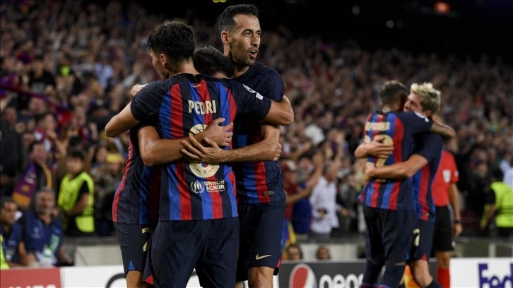 Barcelona La Liga'da 3 puanı 3 golle aldı