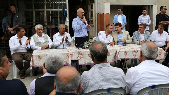 'Barıştan, özgürlükten, huzurdan bahseden parti tehdit ediyor'