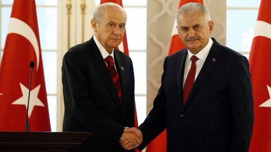 Başbakan Yıldırım, Bahçeli ile TBMM'de görüşecek