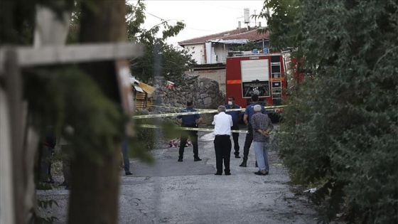 Başkentte gecekonduda yangın: 1 ölü, 1 yaralı