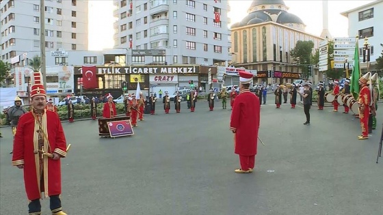 Başkentte Jandarma Bando Birliğinden 19 Mayıs'a özel konser