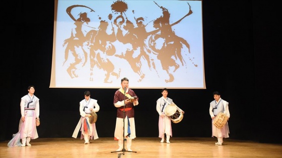 Başkentte Kore müziği ve dans gösterisi