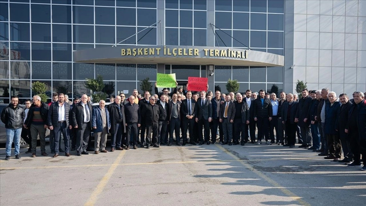 Başkentte özel halk otobüsçüleri, talepleri karşılanmazsa 20 Ocak'ta kontak kapatacak