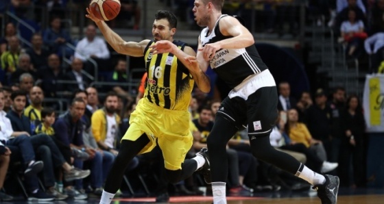  Basketbol Süper Ligi Play-Off 1. maçı: Fenerbahçe: 75 - Beşiktaş Sompo Japan: 69