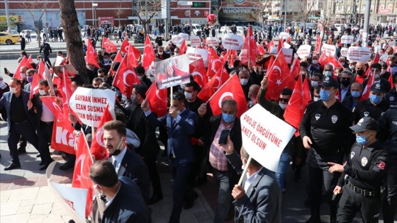 Batman'da 'Şehitlere Saygı, Teröre Lanet' yürüyüşü düzenlendi