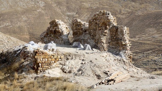 Bayburt Kalesi'nin tarihine ilişkin yeni bulgular elde edildi