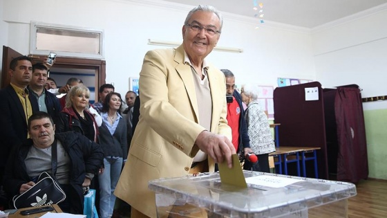 Baykal oyunu Antalya'da kullandı