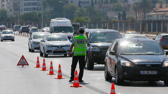 Bayram tatilinde trafiğe sıkı denetim