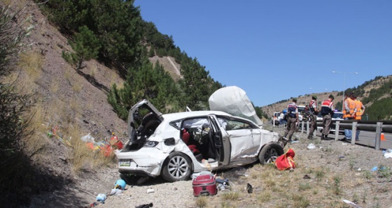 Bayram yolculuğunda feci kaza: 1 ölü, 2 yaralı