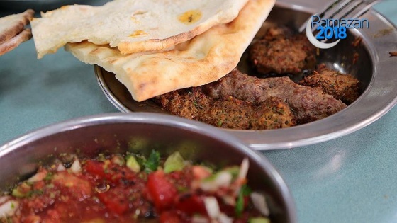 Bayramda 'ölçülü' yemek sağlığı koruyor