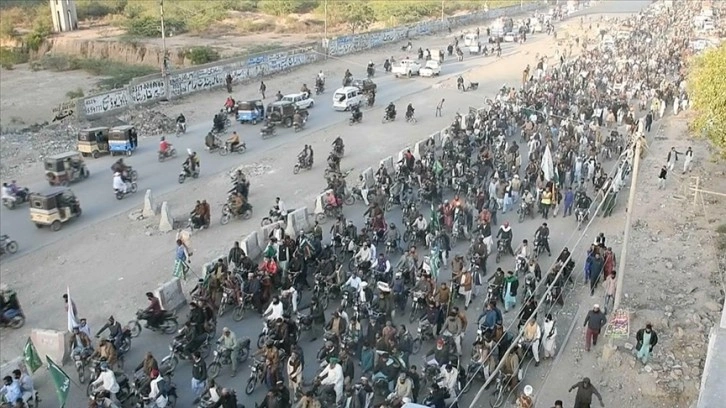 Bazı Avrupa ülkelerinde Kur'an-ı Kerim'in yakılması, Pakistan'da protesto edildi