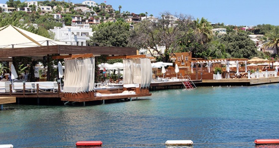 Beach kulüp saldırısıyla ilgili 3 kişi gözaltına alındı