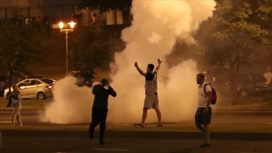 Belarus’taki protesto gösterilerinde bir kişi hayatını kaybetti