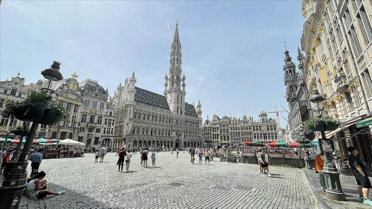 Belçika'da bu yıl şimdiye kadarki en yüksek sıcaklık kaydedildi