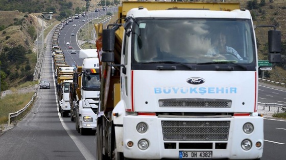 Belediyeden 400 araçlık '15 Temmuz' konvoyu