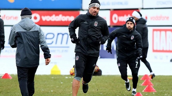 Beşiktaş derbi hazırlıklarını sürdürdü