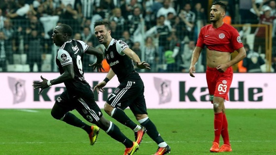 Beşiktaş evinde mutlu