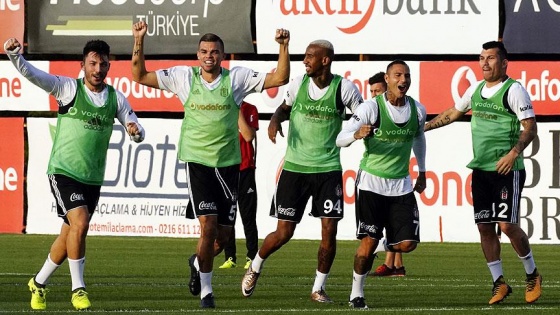 Beşiktaş ikide iki yapmak istiyor