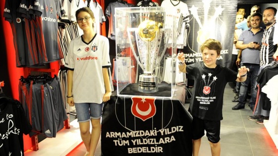 Beşiktaş'ın şampiyonluk kupası Uşak'ta