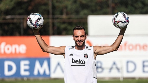 Beşiktaş'ın yeni transferi Kenan Karaman: Beşiktaş ısrarla beni transfer etmek istedi