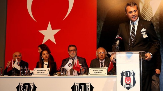 Beşiktaş Olağanüstü Seçimli Divan Kurulu toplantısı olaylı başladı