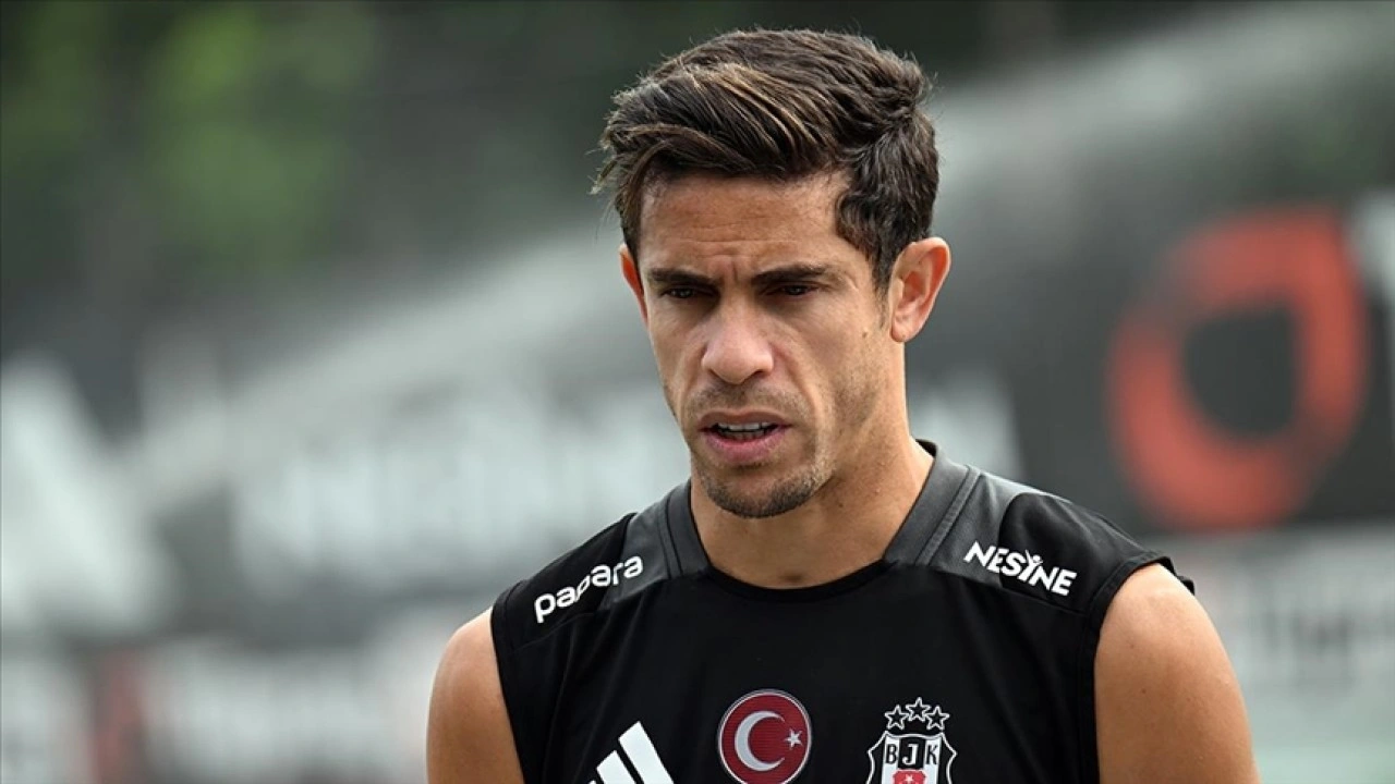 Beşiktaş'ta Gabriel Paulista, antrenmanlara başladı