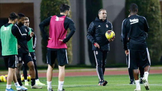 Beşiktaş Teknik Direktörü Avcı: Transfer talebimiz var ama limitler var