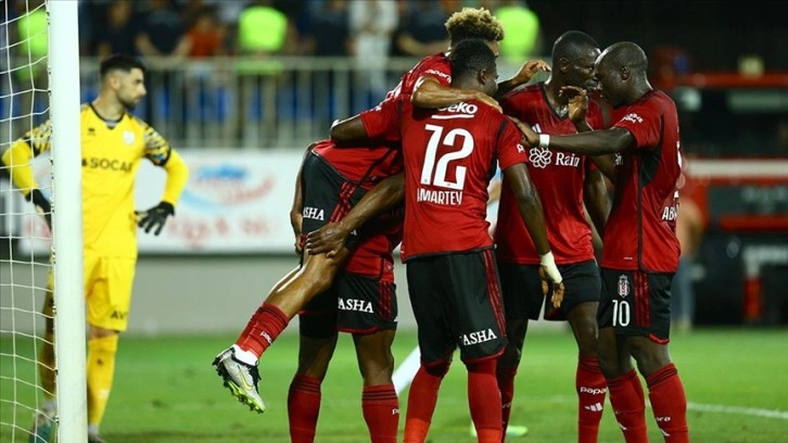 Beşiktaş, UEFA Avrupa Konferans Ligi'nde play-off için sahaya çıkacak