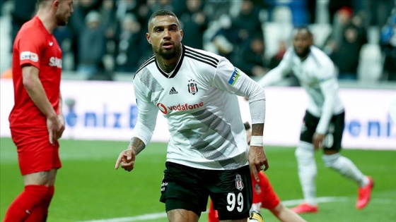 Beşiktaşlı futbolcu Boateng: Sergen hoca kulübü tekrar ayağa kaldırdı