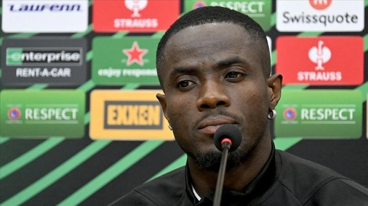 Beşiktaş'tan ayrılan Eric Bailly, Villarreal'e transfer oldu