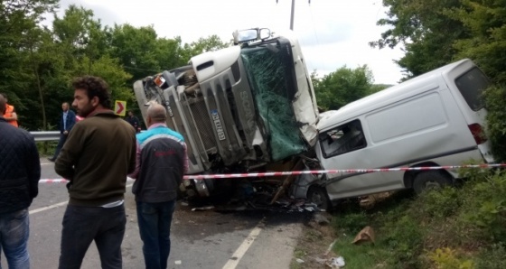 Beykoz'da moloz yüklü kamyon dehşet saçtı: 1 ölü, 8 yaralı