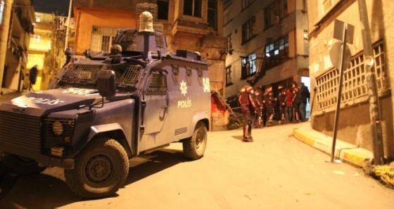 Beyoğlu’nda korkutan patlama