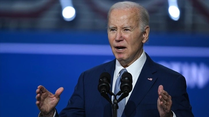 Biden, Güney Carolina'daki Demokrat Parti ön seçimlerini rahat kazandı