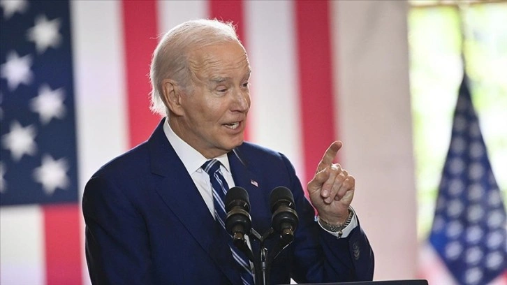 Biden, Yüksek Mahkeme'nin öğrenci kredileri affı kararında anayasayı yanlış yorumladığını söyledi