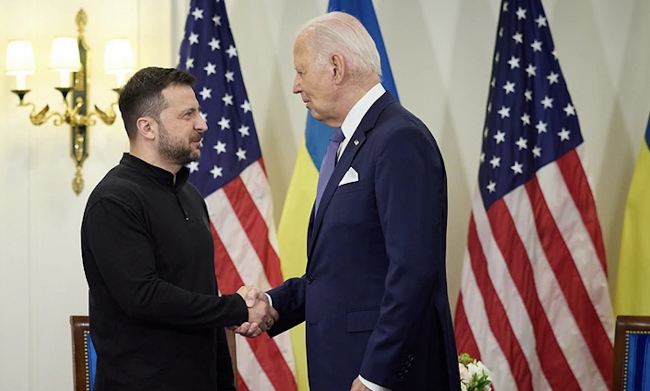 Biden, Zelenskiy’den intikam alacak! -Erhan Kuadzba, Moskova'dan yazdı-