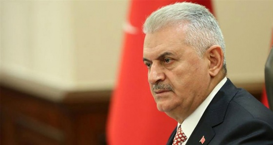 Binali Yıldırım: '2 yıl içinde tüm kamu alanlarında internet ücretsiz alacak'